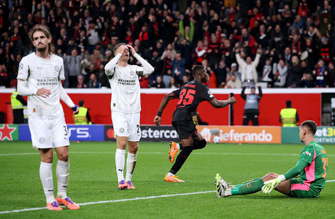 开云官网-冲刺阶段埃因霍温备战德甲，单刀错失细节曝光，媒体盛赞，高层口径保持一致-开云官网